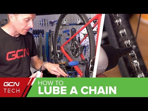 How To Lube A Bike Chain | GCN Tech&#039;s Guide To Oiling Your Bicycle Chain