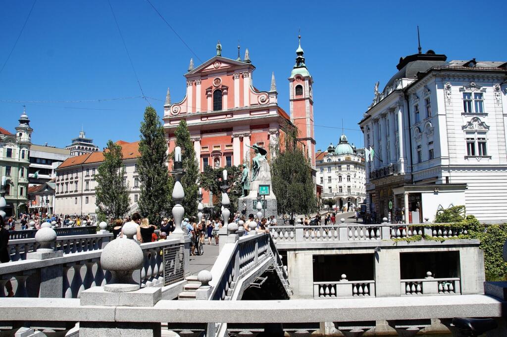 ljubljana, old town, capital