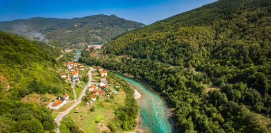 10 krajev Bosne in Hercegovine