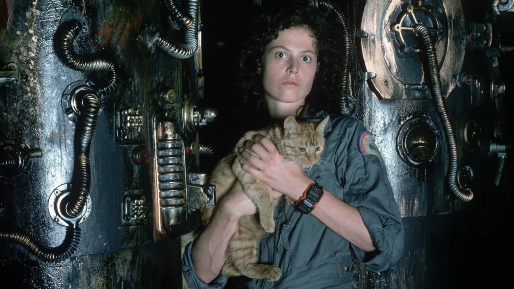 Ellen Ripley in Jones na krovu Nostroma