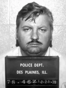 John Wayne Gacy je ugrabil, posilil in ubil najmanj 33 ljudi