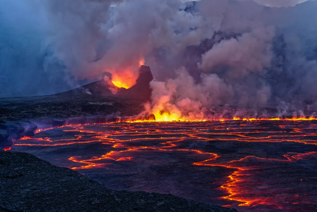 Overview of Lava lake and Hornito with Vent