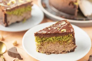 Dubai chocolate cheesecake  with  kataifi and pistachio paste. Trend dessert